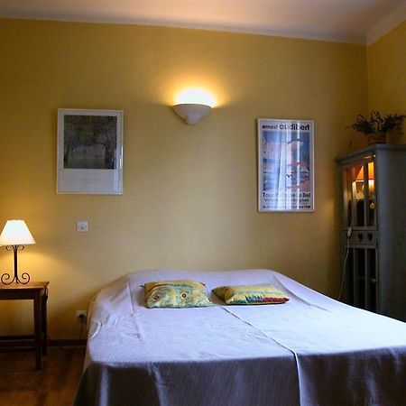 Pujaut Chambres D'Hotes Saint Veredeme מראה חיצוני תמונה