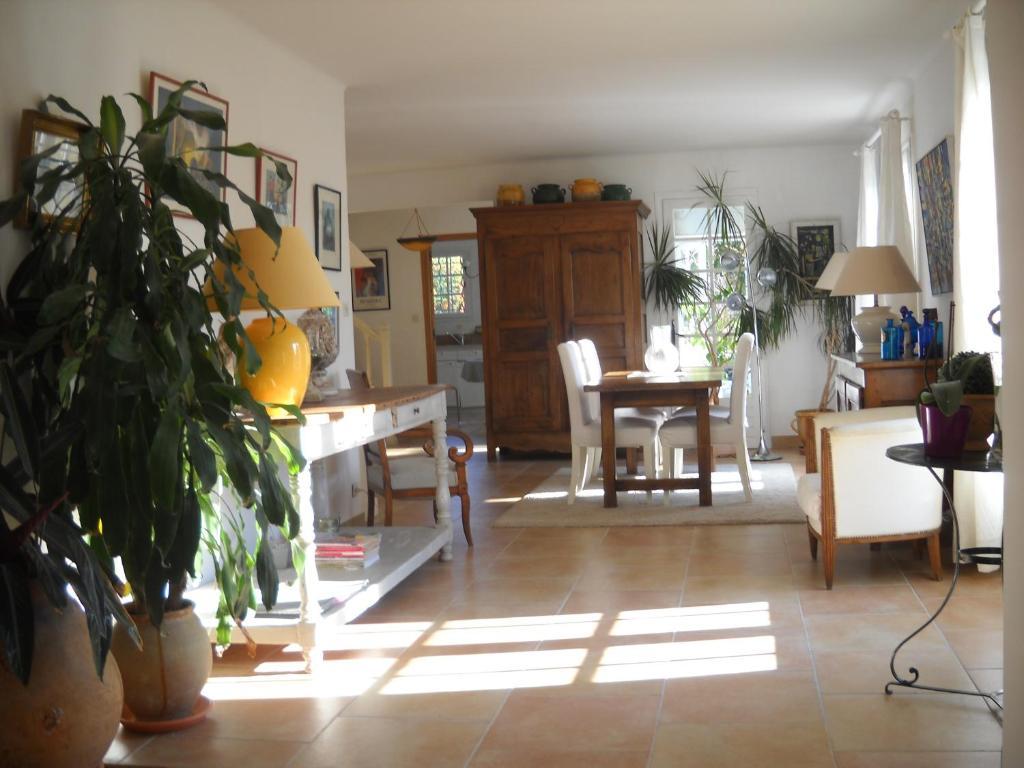 Pujaut Chambres D'Hotes Saint Veredeme מראה חיצוני תמונה