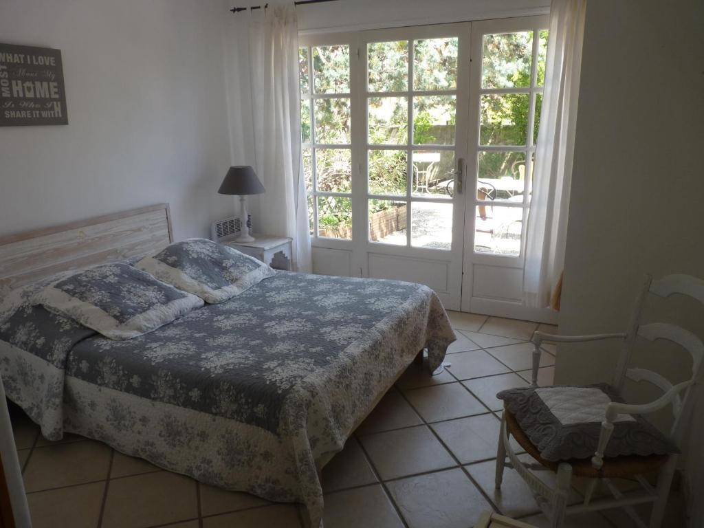 Pujaut Chambres D'Hotes Saint Veredeme מראה חיצוני תמונה